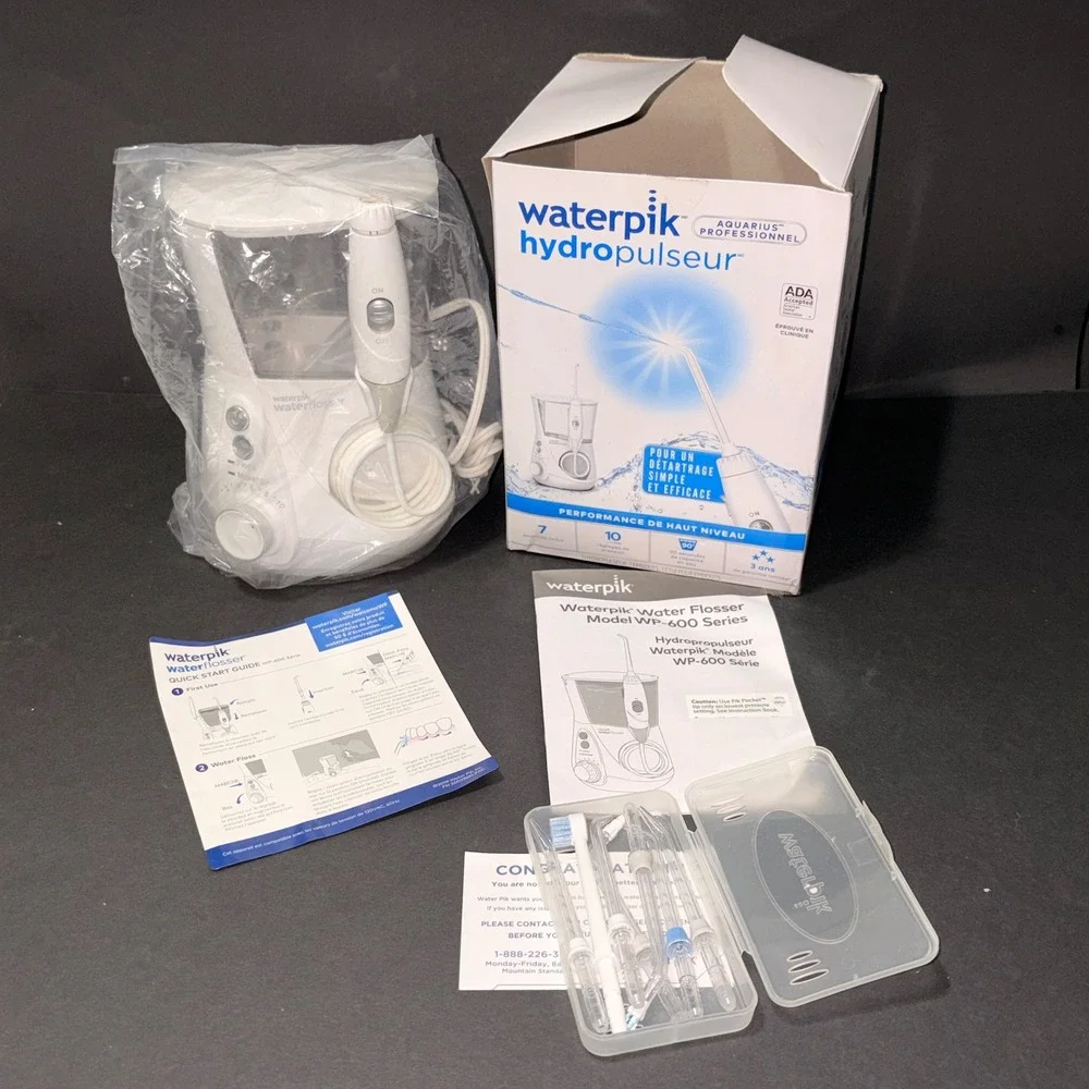Waterpik Aquarius Professional Water Flosser WP-670C White with 8 Tips and Box